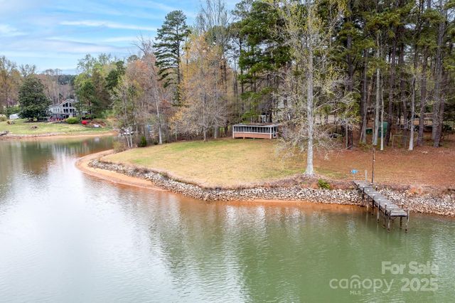 7310 Elmwood Lane, Denver, NC 28037