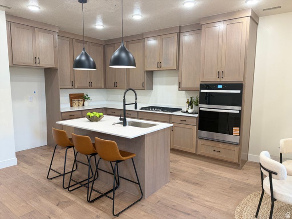 Image 7 of property listing at 773 S GREENWAY DR #49, Springville, UT 84663
