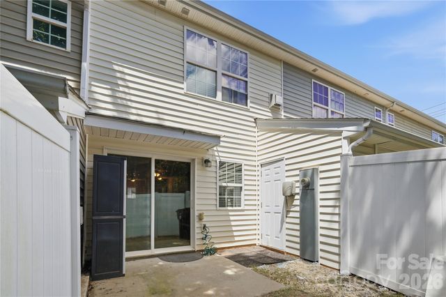 2511 Brackley Place NW, Concord, NC 28027