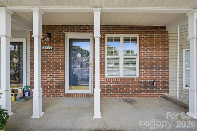 2511 Brackley Place NW, Concord, NC 28027