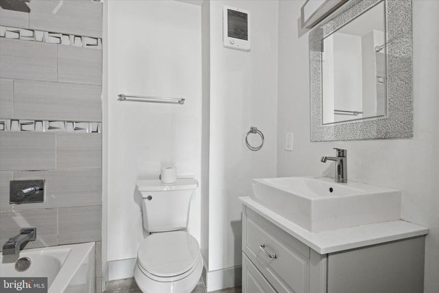 1604 RIDGE AVE, Philadelphia, PA 19130