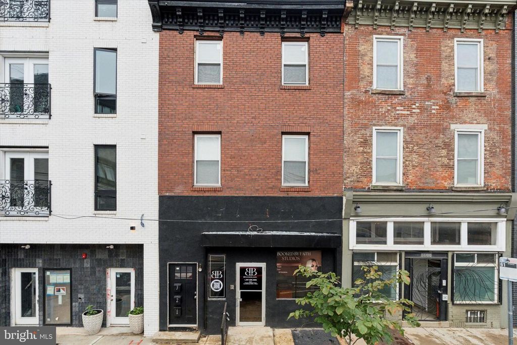 1604 RIDGE AVE, Philadelphia, PA 19130