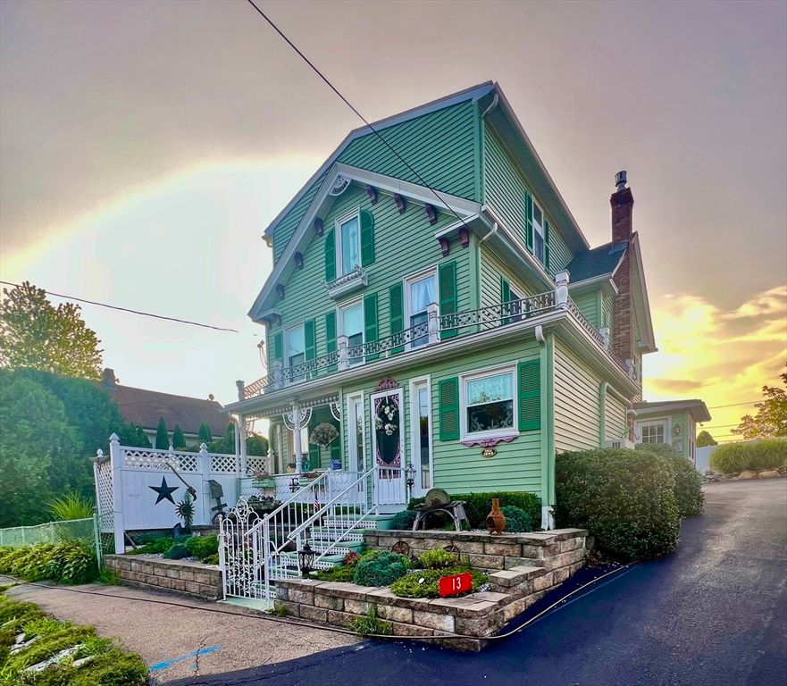13 South St, Spencer, MA 01562