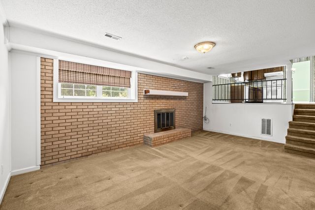914 Valleywood Drive, Hixson, TN 37343