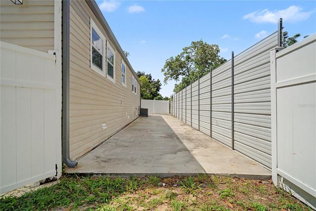 17230 ADAM COURT, Montverde, FL 34756