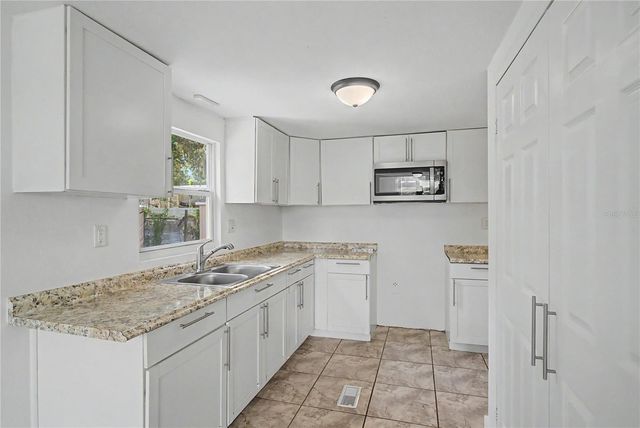 17230 ADAM COURT, Montverde, FL 34756
