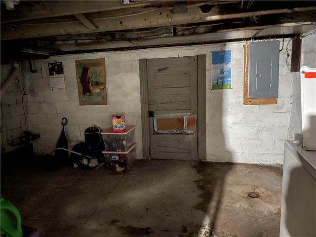 1036 Bruce St, City Of Washington, PA 15301