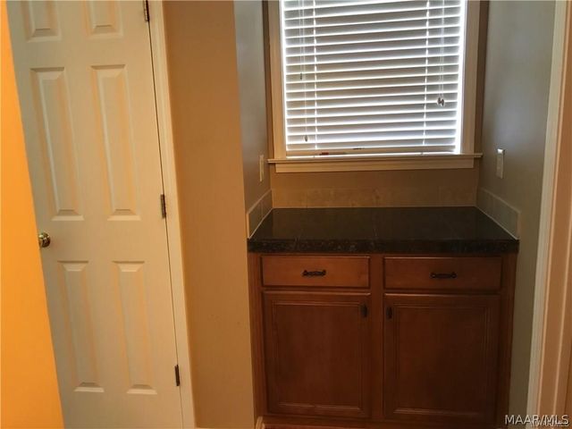 3912 CLAIBORNE Circle, Montgomery, AL 36116