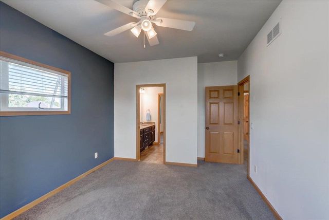 501 Vista Circle, Columbus, WI 53925