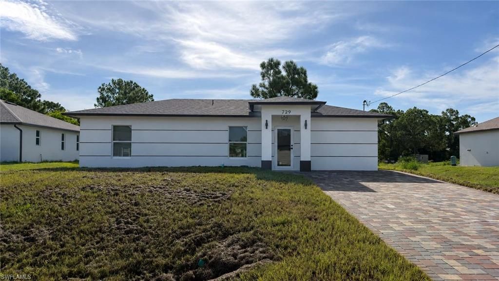 729 Anaconda AVE S, LEHIGH ACRES, FL 33974 — exterior