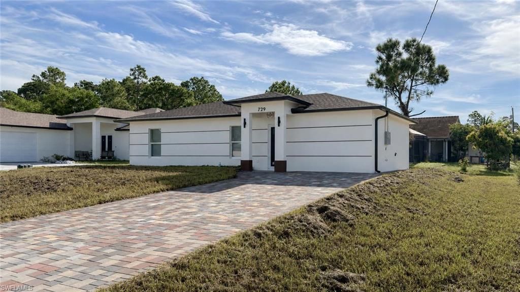 729 Anaconda AVE S, LEHIGH ACRES, FL 33974 — photo 2