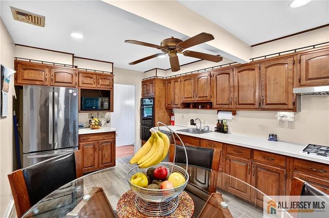 3 Bruce Road, East Brunswick, NJ 08816
