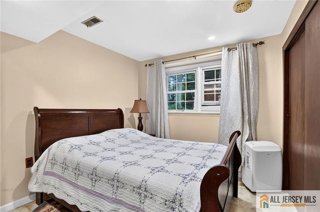 3 Bruce Road, East Brunswick, NJ 08816