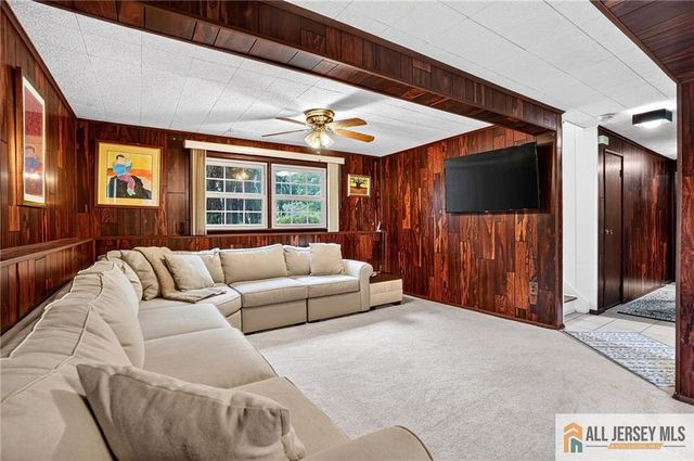 3 Bruce Road, East Brunswick, NJ 08816