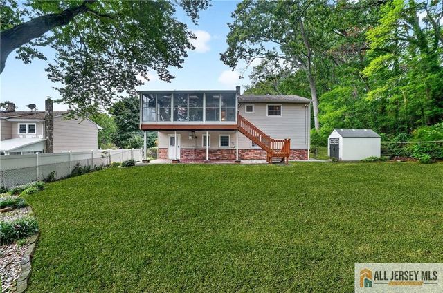 3 Bruce Road, East Brunswick, NJ 08816