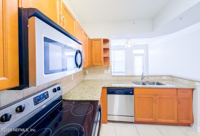 10435 MIDTOWN Parkway 453, Jacksonville, FL 32246