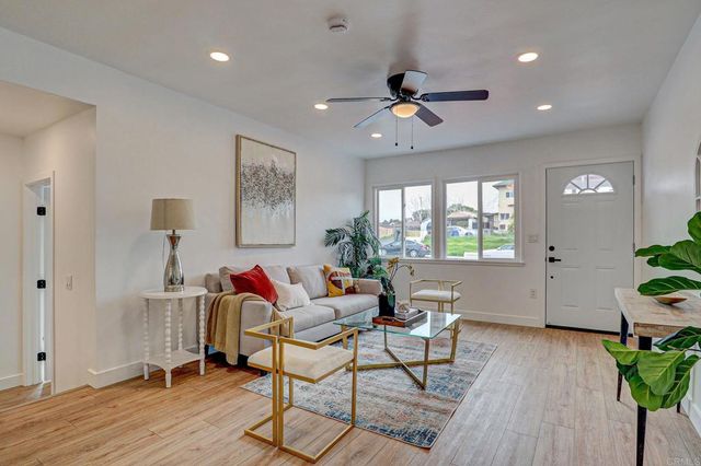 624 Palm Ave, National City, CA 91950