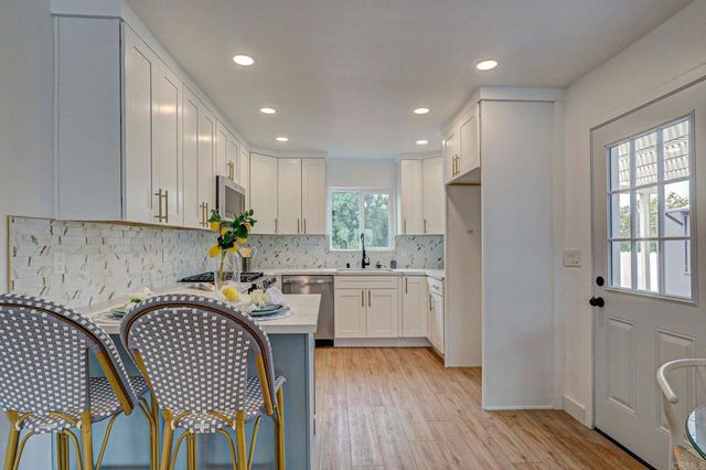 624 Palm Ave, National City, CA 91950