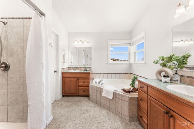 728 N Apricot Pl, Nampa, ID 83687