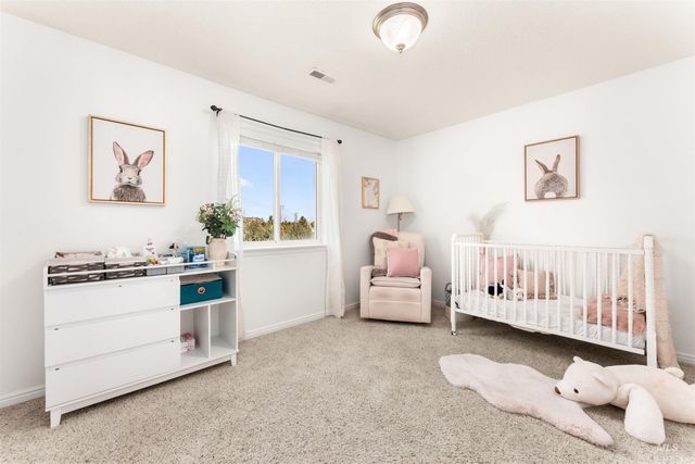 728 N Apricot Pl, Nampa, ID 83687