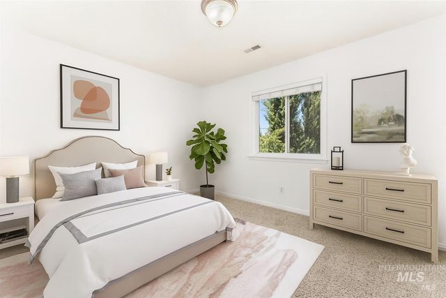 728 N Apricot Pl, Nampa, ID 83687