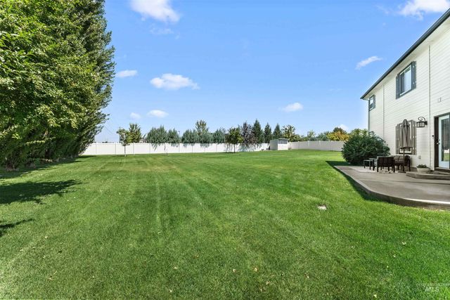 728 N Apricot Pl, Nampa, ID 83687