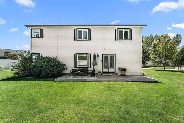 728 N Apricot Pl, Nampa, ID 83687
