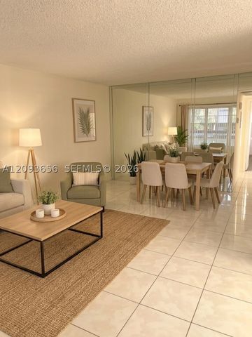 528 Mansfield M 528, Boca Raton, FL 33434