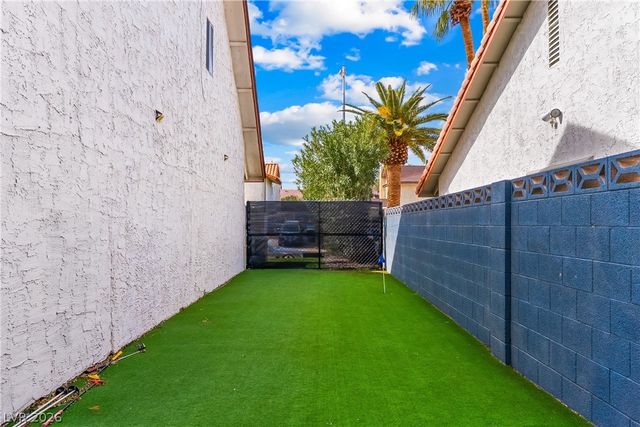 4330 Flandes Street, Las Vegas, NV 89121