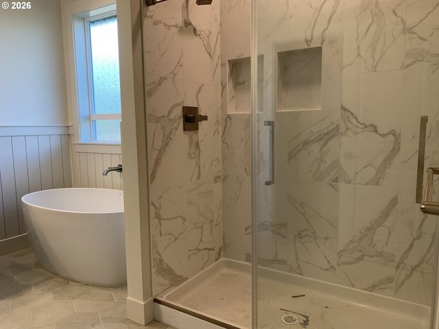 1892 S HOLLY St, Canby, OR 97013