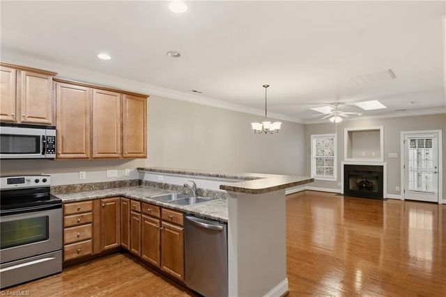 4855 Sterling Brooke Lane, Winston-salem, NC 27103