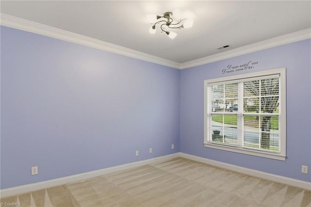 4855 Sterling Brooke Lane, Winston-salem, NC 27103