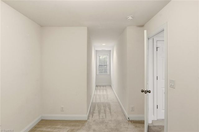 4855 Sterling Brooke Lane, Winston-salem, NC 27103