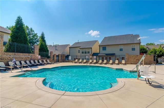 4855 Sterling Brooke Lane, Winston-salem, NC 27103