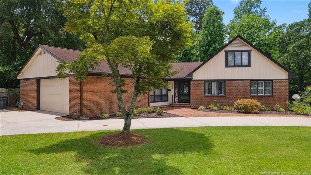1855 Riverside Boulevard, Lumberton, NC 28358