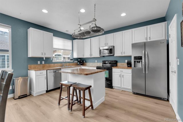 1424 Turnberry Drive, Castle Rock, CO 80104