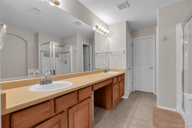 1424 Turnberry Drive, Castle Rock, CO 80104