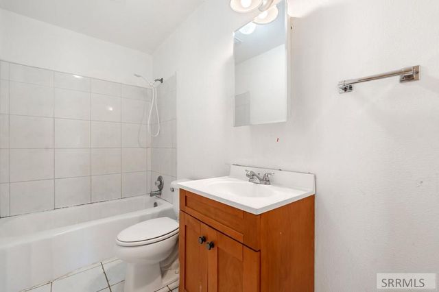 570 S Park Avenue, Shelley, ID 83274