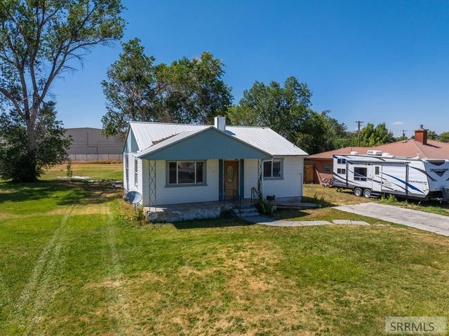 570 S Park Avenue, Shelley, ID 83274
