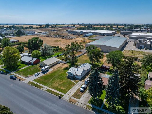 570 S Park Avenue, Shelley, ID 83274