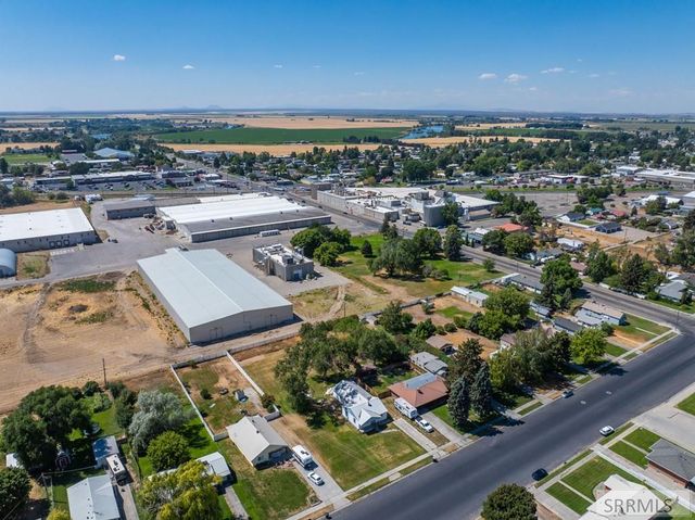 570 S Park Avenue, Shelley, ID 83274