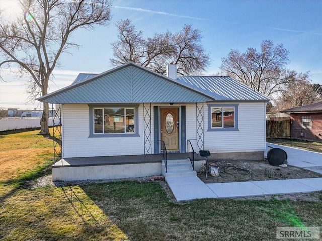 570 S Park Avenue, Shelley, ID 83274