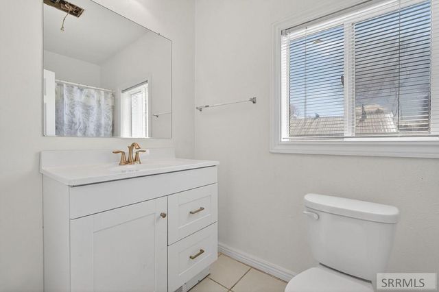 570 S Park Avenue, Shelley, ID 83274