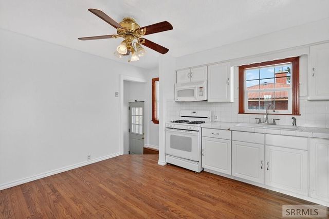 570 S Park Avenue, Shelley, ID 83274