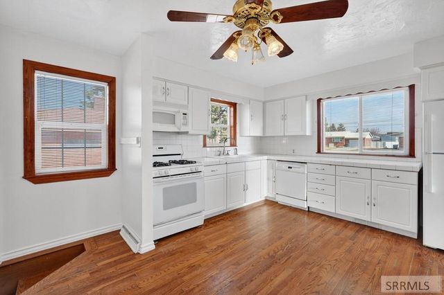 570 S Park Avenue, Shelley, ID 83274