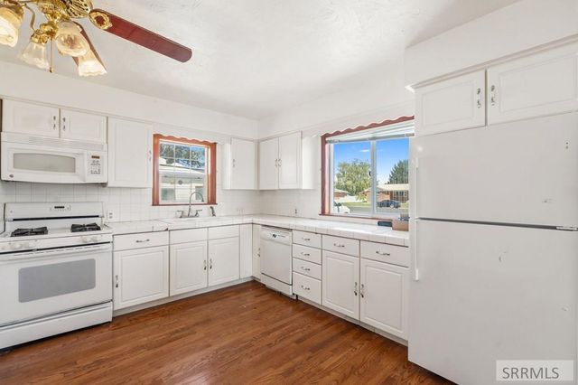 570 S Park Avenue, Shelley, ID 83274