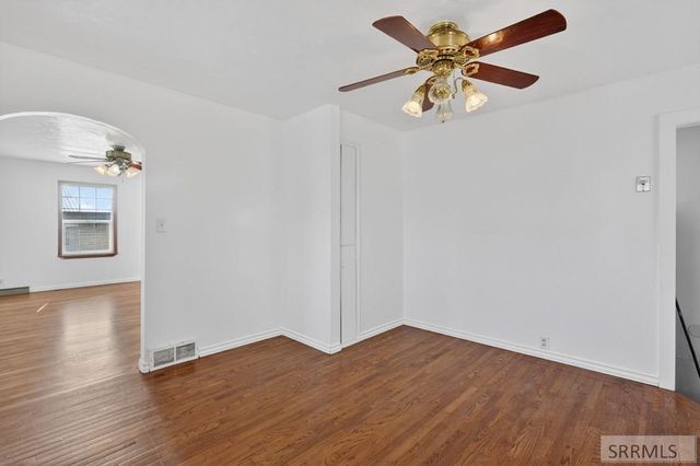 570 S Park Avenue, Shelley, ID 83274