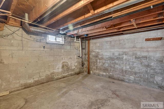 570 S Park Avenue, Shelley, ID 83274