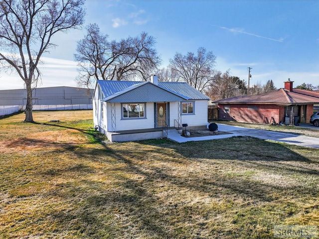 570 S Park Avenue, Shelley, ID 83274