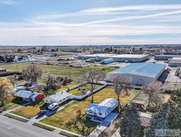 570 S Park Avenue, Shelley, ID 83274